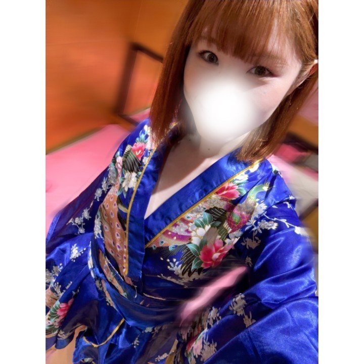 妃花里(ひかり)