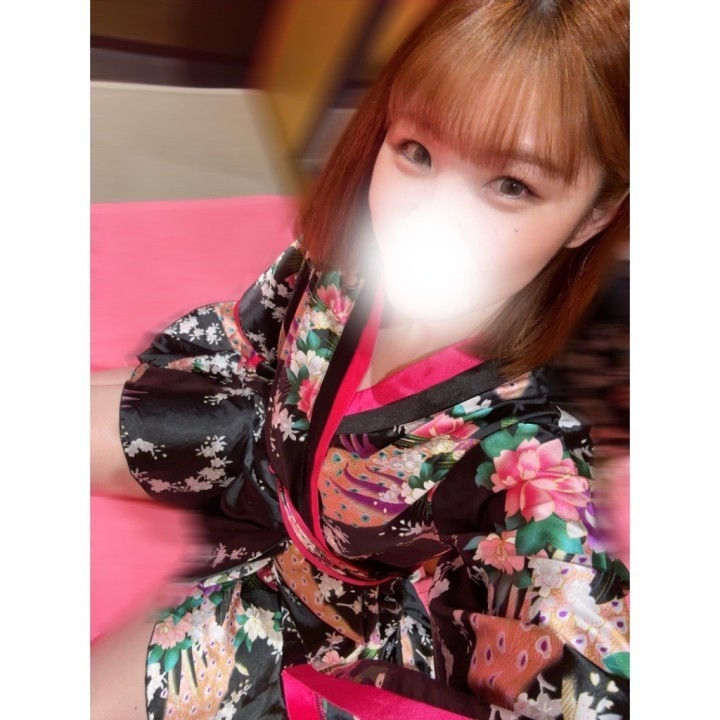 妃花里(ひかり)