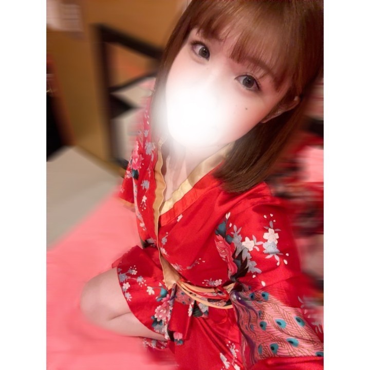 妃花里(ひかり)