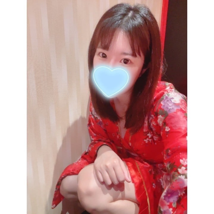 潤奈(ゆんな)