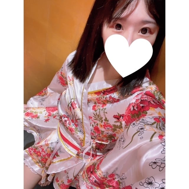 潤奈(ゆんな)