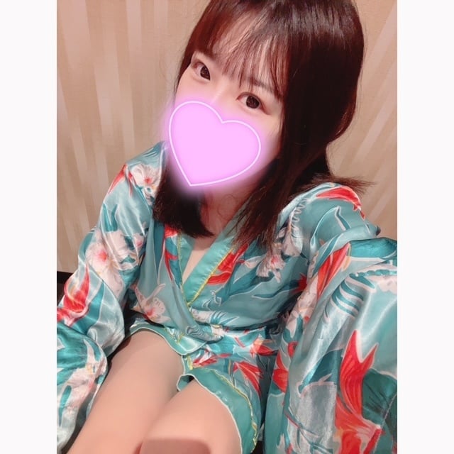 潤奈(ゆんな)