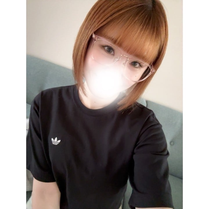 妃花里(ひかり)