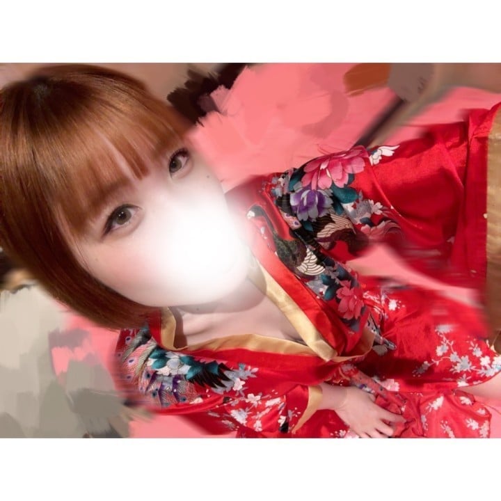妃花里(ひかり)