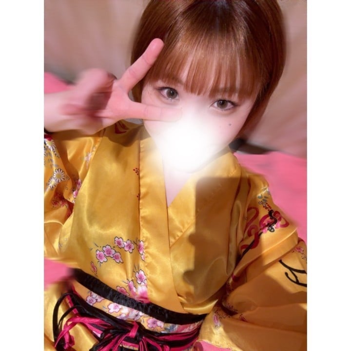 妃花里(ひかり)