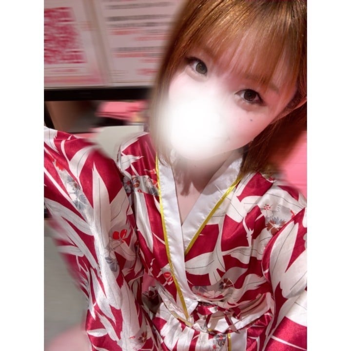 妃花里(ひかり)