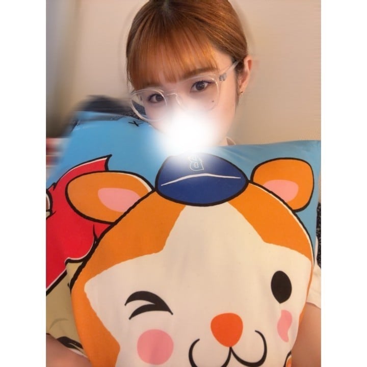 妃花里(ひかり)
