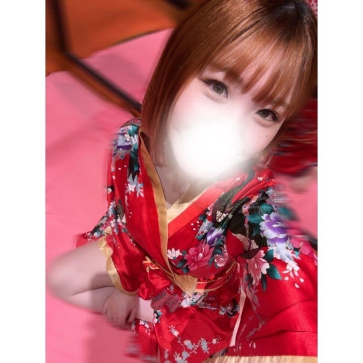 妃花里(ひかり)