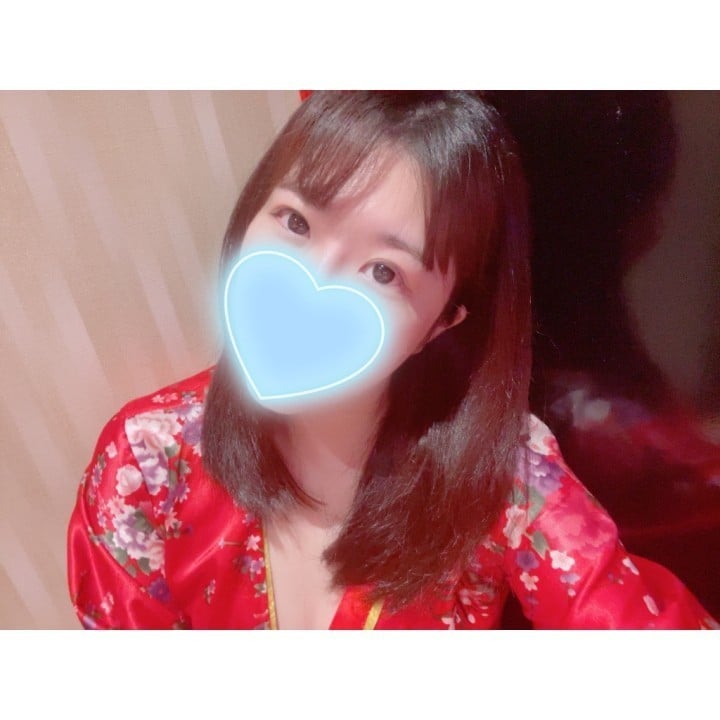 潤奈(ゆんな)