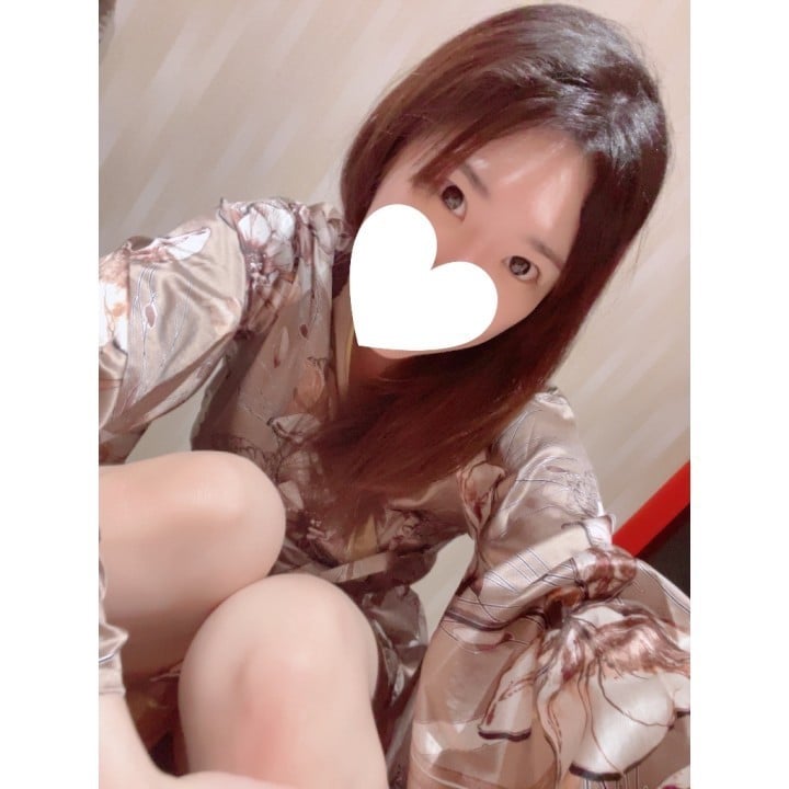 潤奈(ゆんな)
