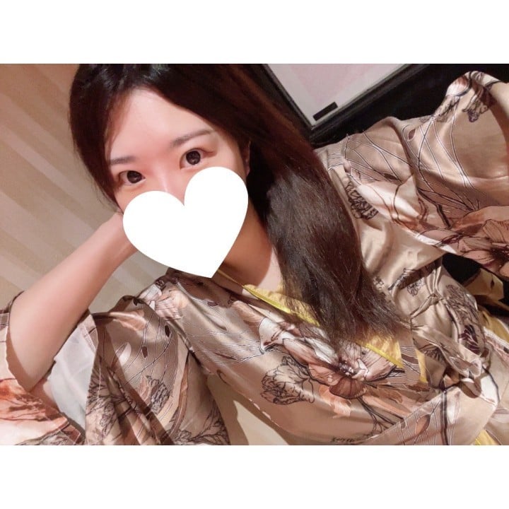潤奈(ゆんな)