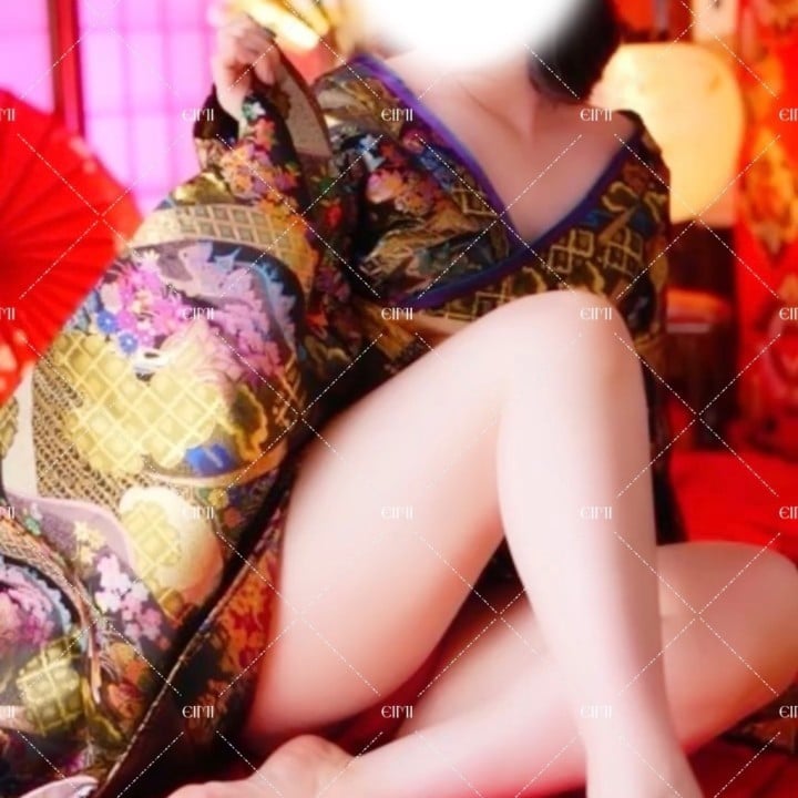 瑛美(えいみ)