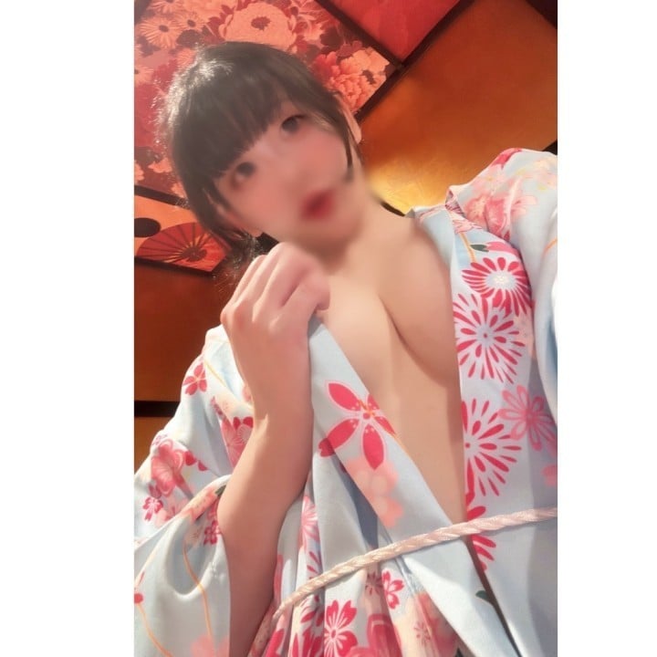 兎衣(うい)