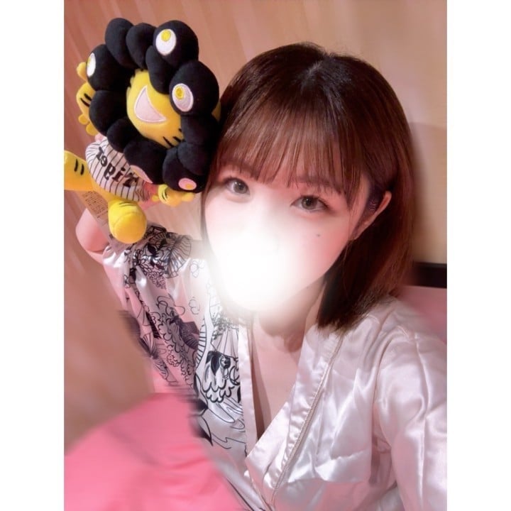 妃花里(ひかり)