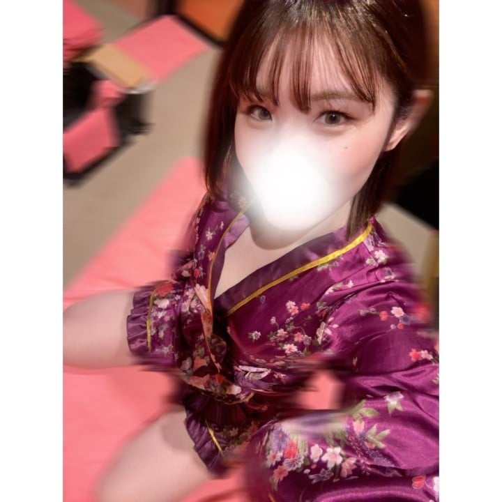 妃花里(ひかり)