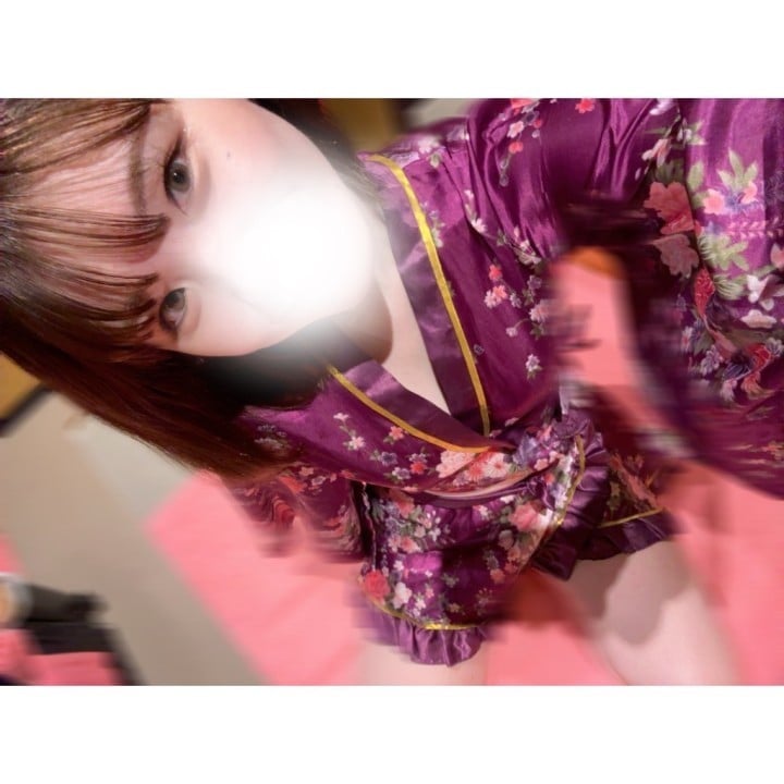妃花里(ひかり)
