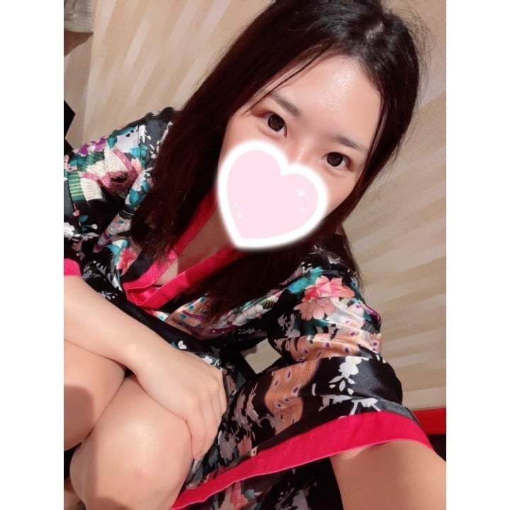 潤奈(ゆんな)